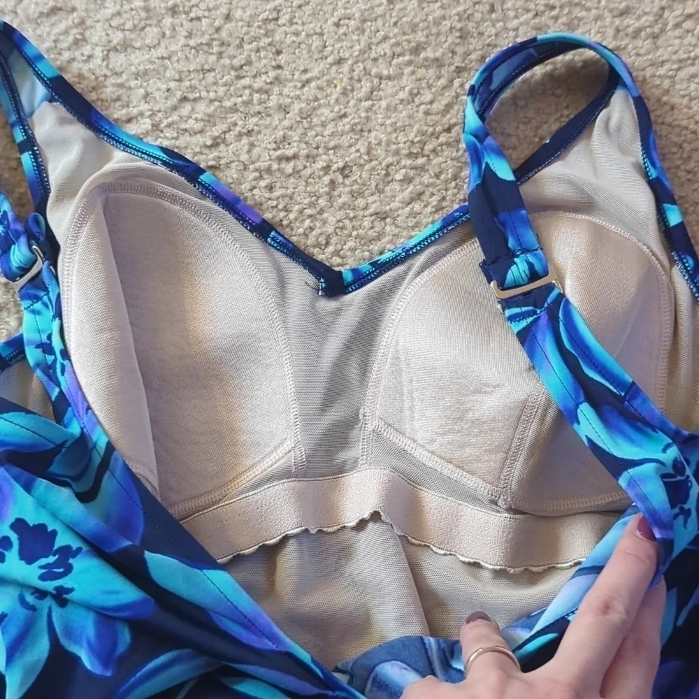 L.L Bean Blue Floral Modest One Piece Swimsuit Size 12 - Picture 7 of 10